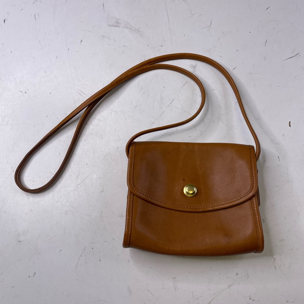 Coach Brown Leather Crossbody Bag with Classic Design
